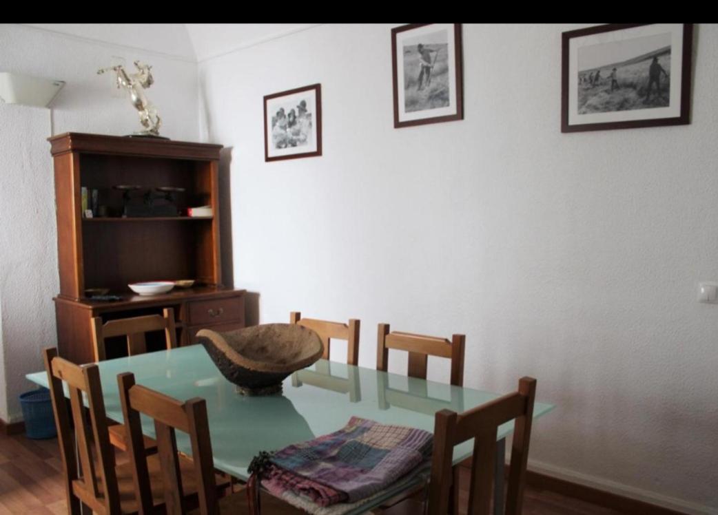 Mont' Sobro Hostel Évora Eksteriør billede