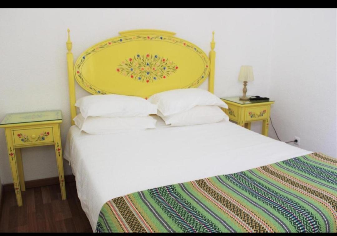 Mont' Sobro Hostel Évora Eksteriør billede